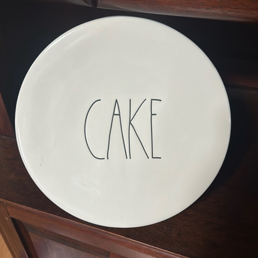 Rae Dunn Cake cake stand